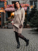 Charger l&#39;image dans la galerie, Robe pull Gabrielle beige
